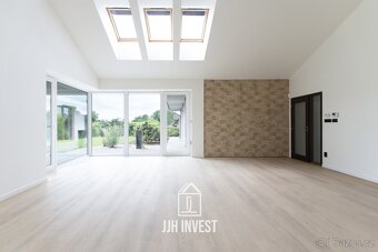 Prodej rodinného domu 4+kk, 190 m2, pozemek 920 m2 - 3