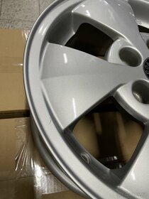 Disk FABIA I , nepoužitý 6Jx14” ET43 - 3
