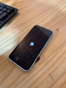 Iphone SE2020 - 3