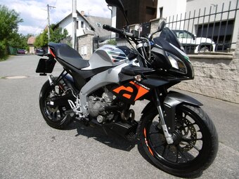 Aprilia Tuono 125 rv. 2019 11kw - otevřená, pěkná - 3