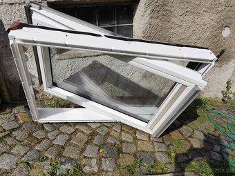 2x Střešní okno Velux GLU MK06 0061 78x118 cm - 3