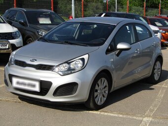 Kia Rio 1.4i , 80 kW benzín, 2013 - 3