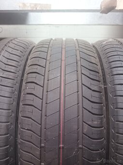 205/45/17 Bridgestone - 3