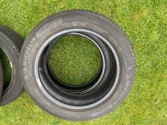 Prodám-Sada Letních pneu 205-55-17-91V Michelin - 3