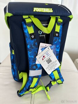 NOVÝ set aktovka- značková- FOOTBALL - 3