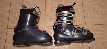Prodám dámské lyžáky Lange Concept 85 vel.39-40. - 3