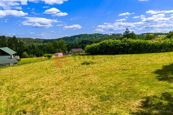 Prodej  stavebního pozemku  2 748 m2 , v Libži, okr. Benešov - 3