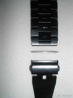KOVOVÝ ŘEMÍNEK PRO APLLE WATCH - 3