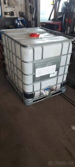 Nádrž na vodu 1000l - 3