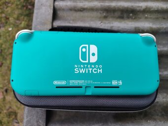 Nintendo switch lite - 3