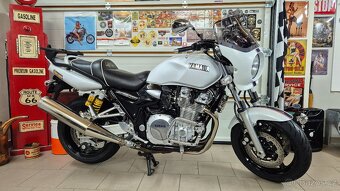 Yamaha 1300 XJR - 3
