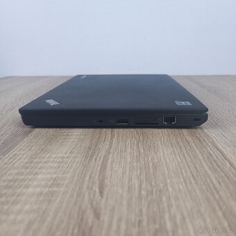 Odolný a výkonný Notebook Lenovo - 3