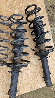 Tlumiče a pružiny Octavia 1/golf 4 - 3