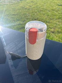 French press a mlýnek na kávu - 3