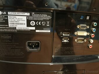LCD   LG - 3