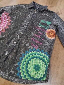 Halenka Desigual vel. M - L - 3