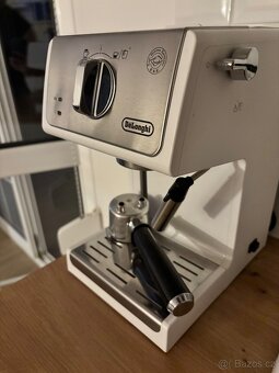 Kávovar DeLonghi Active Line ECP 33.21.W - 3