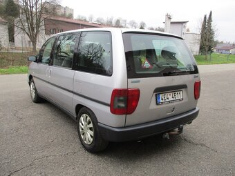 FIAT ULYSSE 2.0 JTD - 7 míst, tažné zařízení,pěkný stav - 3