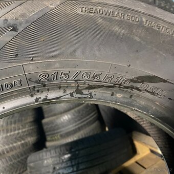 Letní pneu 215/65 R16 98H Yokohama 5mm - 3