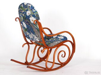 Houpací křeslo THONET, nové čalounění. - 3