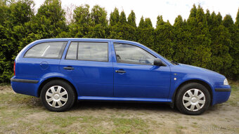 Škoda Octavia kombi 1.6i 75kw rok 2004 STK 02/2027 původ ČR - 3