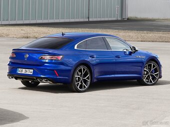 Koupím Volkswagen Arteon R liftback - 3