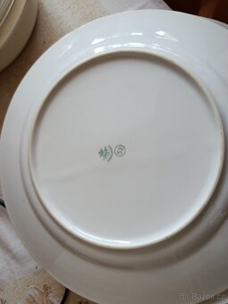 Porcelánové talíře a mísy retro - 3