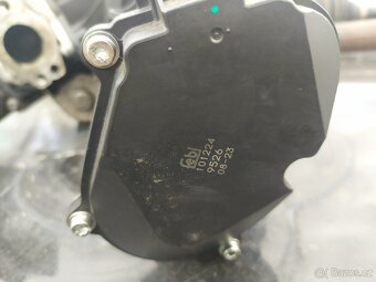 Vířivé klapky sání EGR ventil klapka 2.0 TDI - 3
