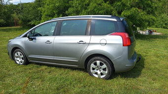 Peugeot 5008 - 3