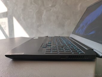 Lenovo IdeaPad Gaming 3 15IMH05 - 3