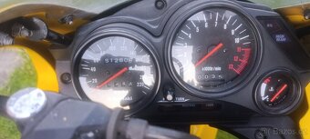 Kawasaki GPZ 500 - 3