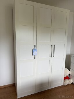 Skříň IKEA s výbavou - 3