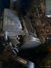 motor 1.4 16v AUA seat cordoba - 3