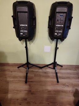 Vonyx VPS152A Plug & Play 1000W Speaker SET With Stands - 3