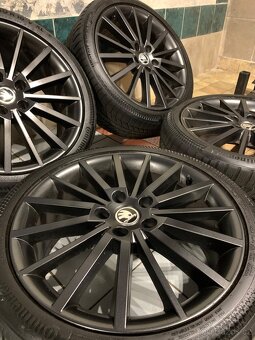 Alu kola Škoda R18 5X112 ZÁNOVNÍ ZIMNÍ PNEU 225/40 R18 TURIN - 3