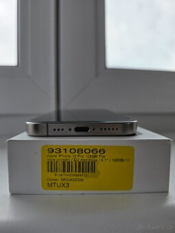 Apple iPhone 15 Pro 128GB přírodní titán - 3