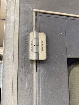 Lakýrnický box Saima - 3