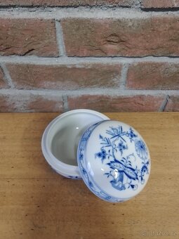Porcelánová dózička - 3