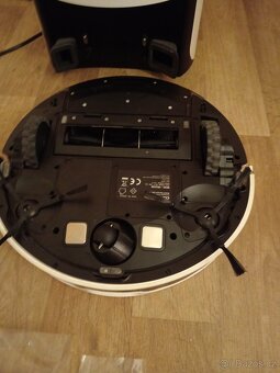 Robotický vysavač concept VR3350 - 3