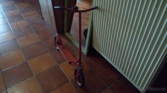 Starozitna dětská koloběžka - 3