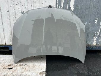 Škoda Octavia III kapota - 3