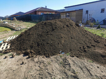 Tříděná zemina Plzeň - 3