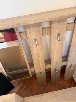 Botník s věšákem - 3