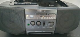 Radiomagnetofon Sony s CD - 3