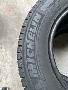 Pneu Michelin Agilis radial 235/65R16c - 3