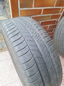 Letní pneu Michelin 215/60/R16 vzorek 6mm - 3