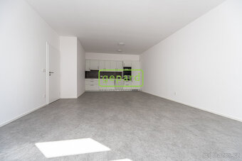 Prodej bytu v novostavbě 2+kk, 58m2 se zahradou 62m2 v proje - 3