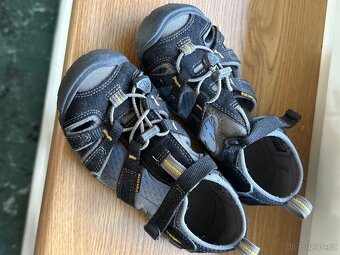 Super letni sandale KEEN - 3