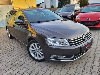 Volkswagen Passat B7 2,0 TDI Highline - 3