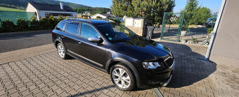 Octavia III Scout Kombi - Motor 2.0TDI 4x4 -TOP STAV- - 3
